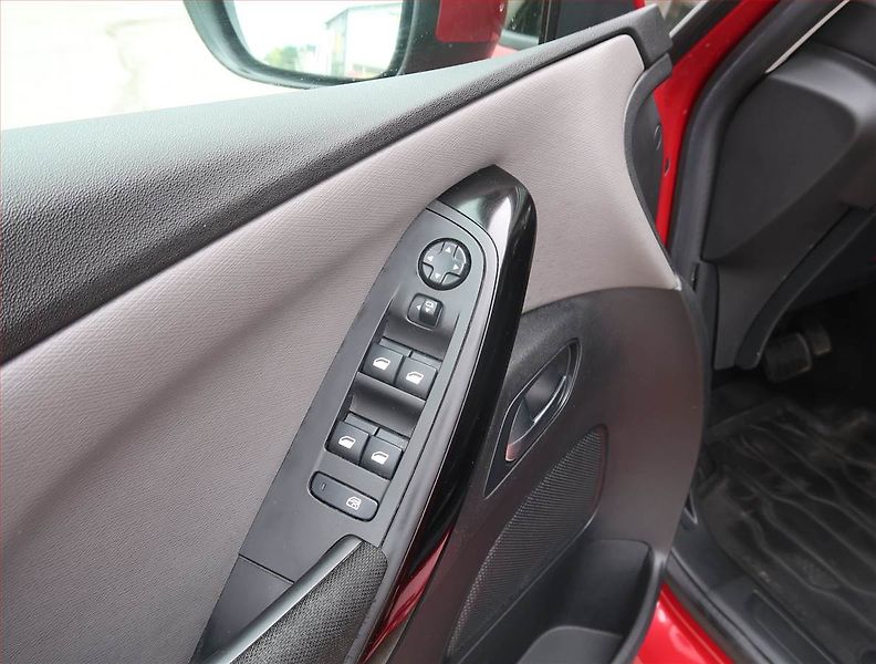 Citroën C4 SpaceTourer (2019) 1.6 PureTech, Automat - fotka 17 z 19