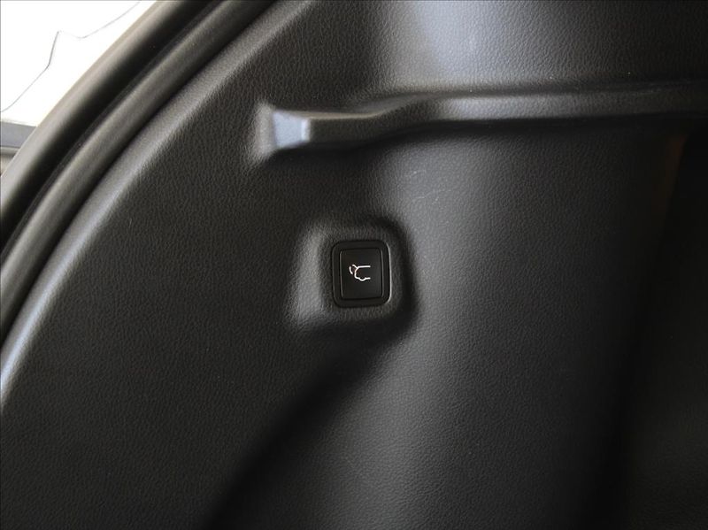 Jeep Compass 1,3 i AT Anniversary Kamera ČR - fotka 27 z 29