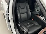 Volvo XC60 B5 AWD ULTIMATE DARK AUT  - náhled 22