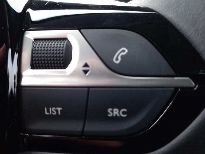 Peugeot 208 (2026) BUSINESS HYBRID 110 e-DCS6  - fotka 36 z 41