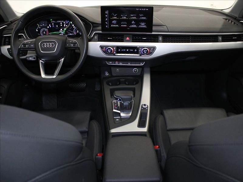 Audi A4 2,0 TFSi 150kW Avant ACC LED - fotka 8 z 28