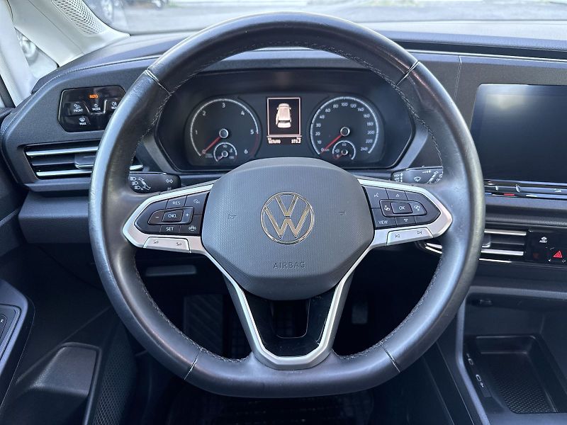 Volkswagen Caddy (2023) 2.0 TDI Life - fotka 6 z 32