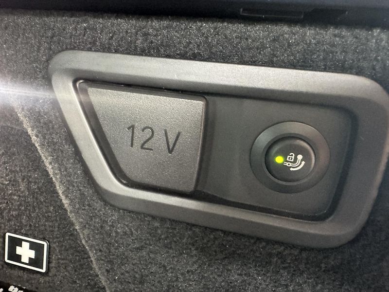 BMW X7 (2022) xDrive 40d M Sports - fotka 20 z 42