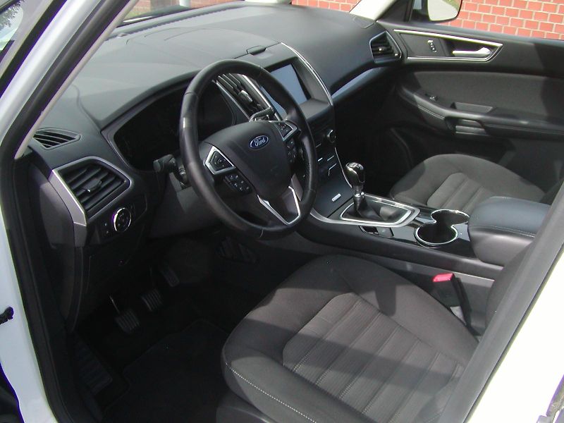 Ford Galaxy 2.0TDCi,7-MÍST, BUSINESS,NAVI  - fotka 18 z 51