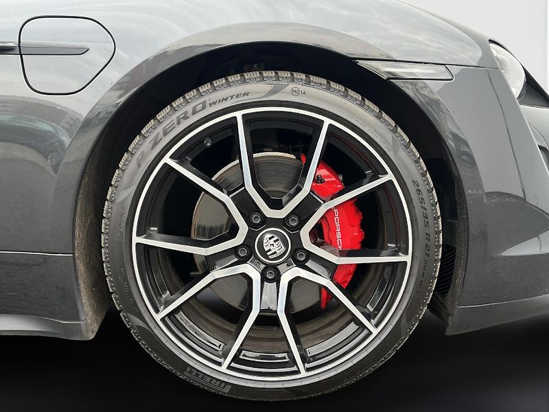 Porsche Taycan 4s Sport Turismo - fotka 12 z 30