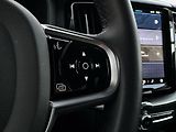 Volvo XC60 PLUS DARK B4 AWD 145kW - náhled 19