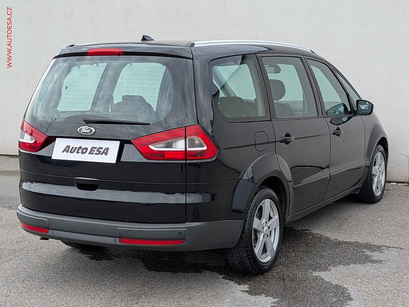 Ford Galaxy (2011) 1.6TDCi, AC - fotka 6 z 16