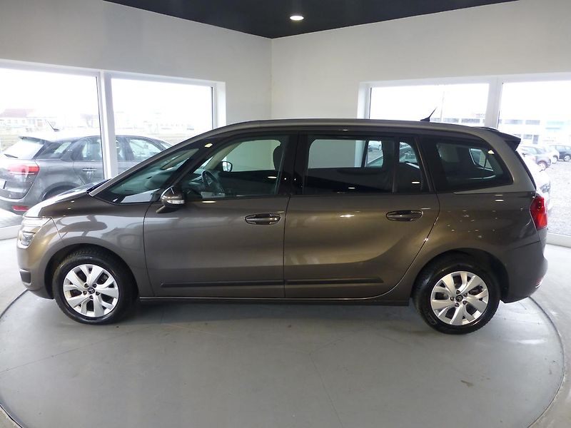 Citroën Grand C4 Picasso (2014) 1,6HDI*DIGI*NAVIGACE*ALU*7MIST - fotka 8 z 29