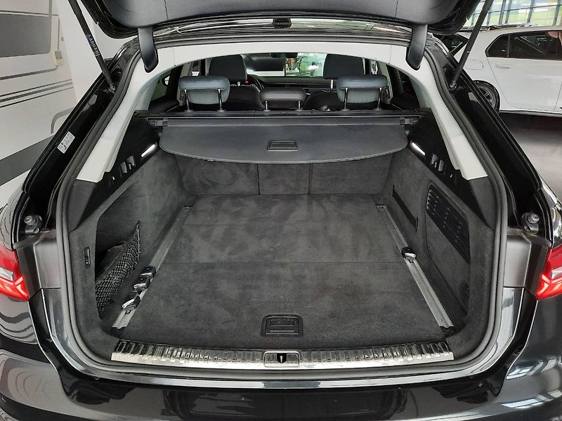 Audi A6 Allroad (2021) 55 TDI (253kW/344k) Tiptronic - fotka 22 z 25