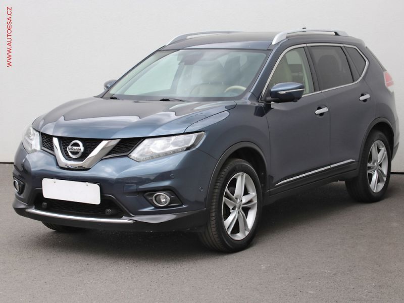 Nissan X-Trail (2015) 1.6 DCi 4x4, Connect - fotka 3 z 3