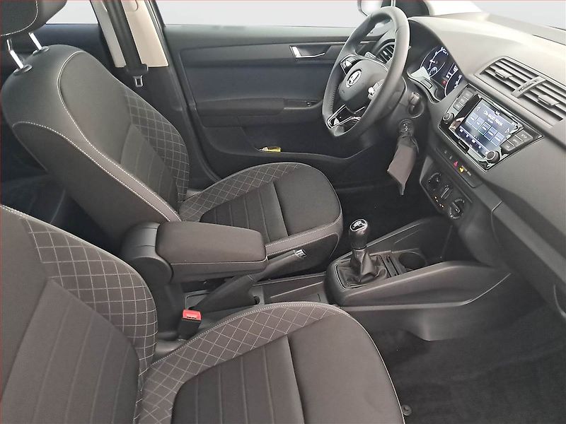 Škoda Fabia (2023) 1.0 TSI, ČR,1.maj, Serv.kniha - fotka 9 z 17