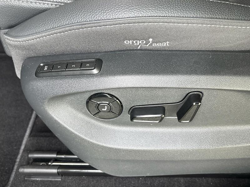 Škoda Kodiaq Exclusive Selection 4x4 - fotka 28 z 31