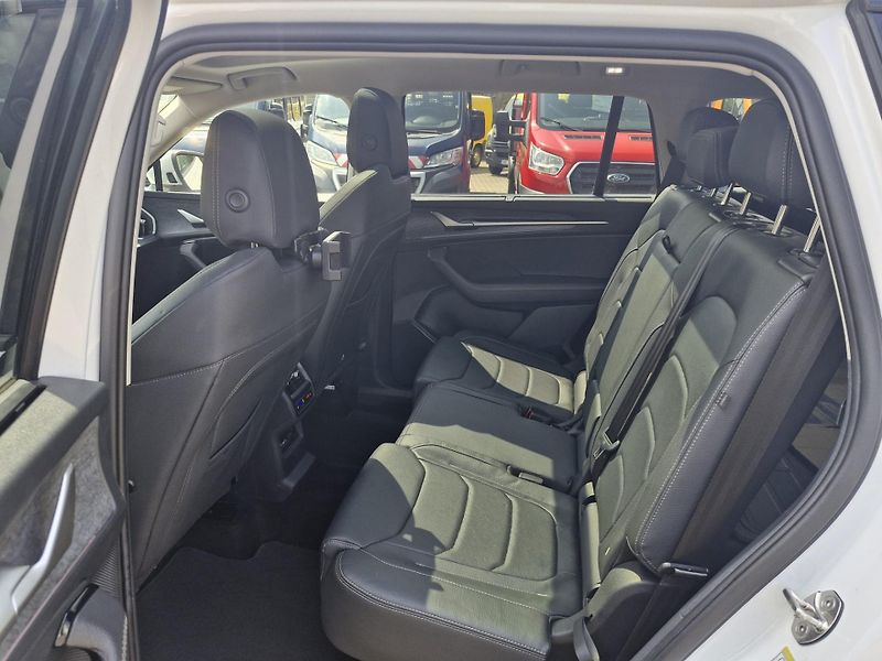 Škoda Kodiaq 2,0TDi DSG,4x4,7míst,Záruka - fotka 4 z 11