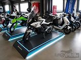 CFMOTO 700 MT Premium (2026) kufry SHAD, AKCE - náhled 4