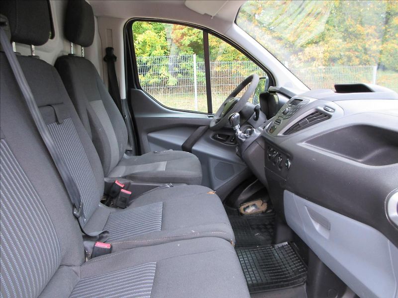 Ford Transit 2,2 TDCi, L1H1, Klima, Nové v - fotka 13 z 24