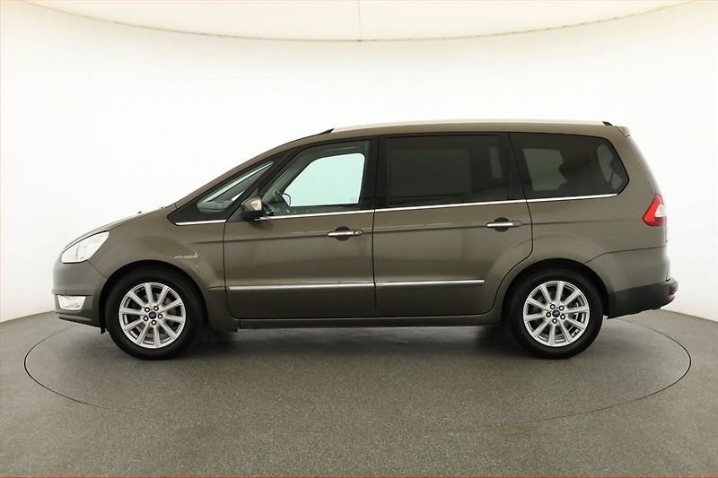 Ford Galaxy (2012) 2.0 TDCi, 7 míst, Tempomat - fotka 3 z 17
