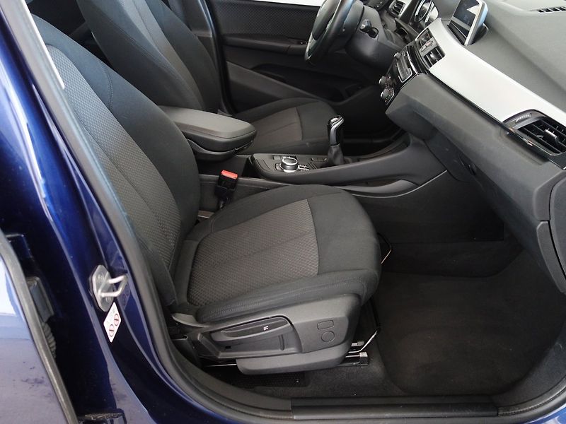 BMW X1 (2019) 116d 85kW sDRIVE -DPH - fotka 25 z 35