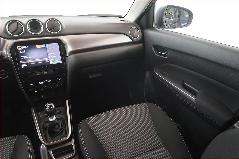 Suzuki Vitara (2025) 1.4 BoosterJet - fotka 8 z 18
