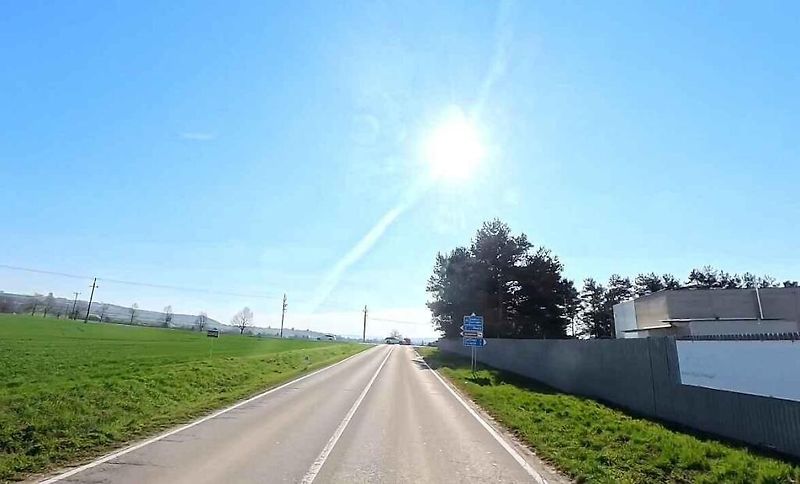 1. místo - průsečná křižovatka silnic II/418 a III/4176 u města Újezd u Brna.
