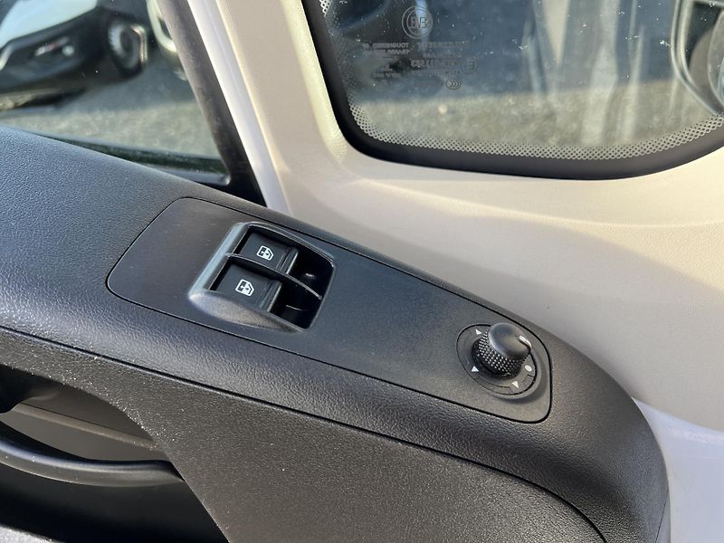 Fiat Ducato 2.3,118kw,8p,čelo,klima,temp. - fotka 41 z 42