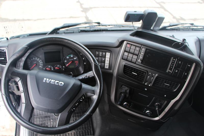 Iveco Stralis (2018) HI-WAY S 480 XP MEGA    - fotka 8 z 20