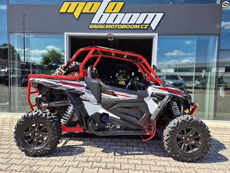 Polaris RZR 1000 XP (2013) - fotka 3 z 29