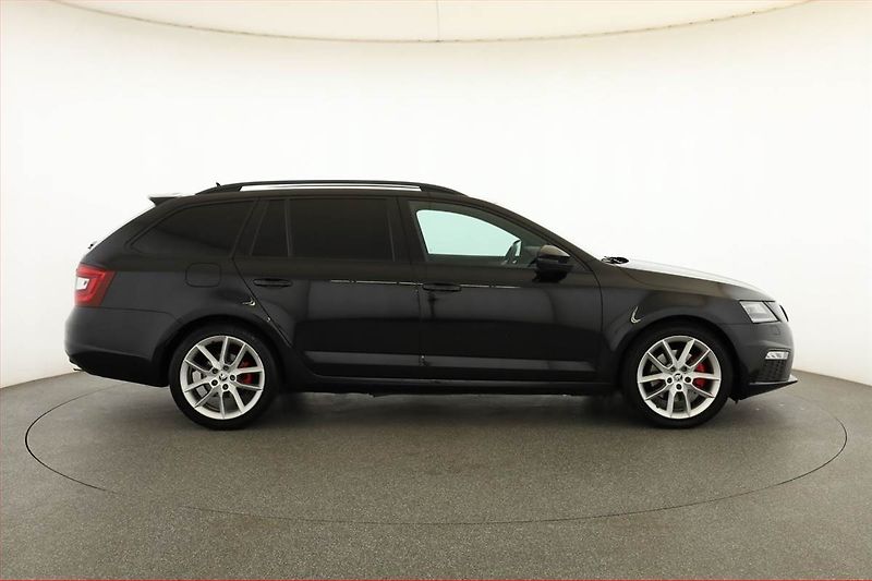 Škoda Octavia (2018) RS 2.0 TDI, Navi, Tempomat - fotka 6 z 20