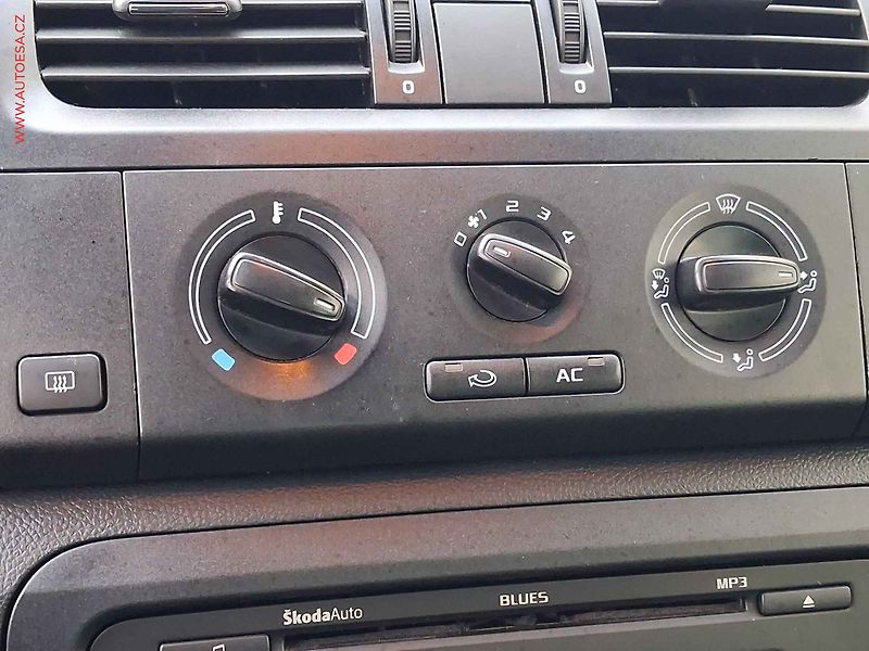 Škoda Fabia (2013) 1.6TDi, ČR, AC, tažné - fotka 13 z 15