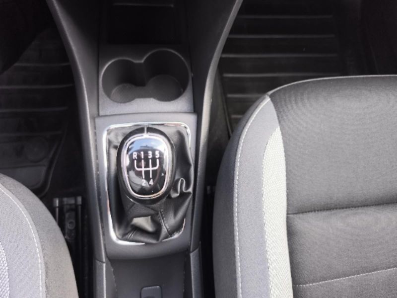 Škoda Rapid 1.0 TSi Ambition - fotka 21 z 23