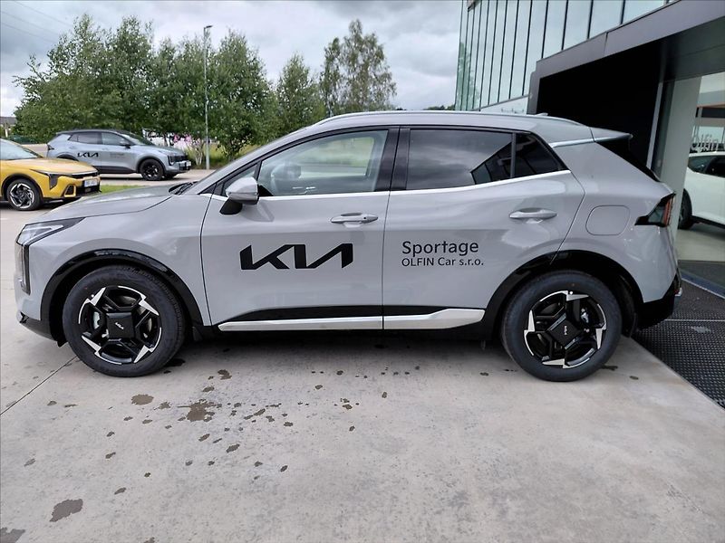 Kia Sportage 1,6   T-GDI 7DCT TOP - fotka 5 z 17
