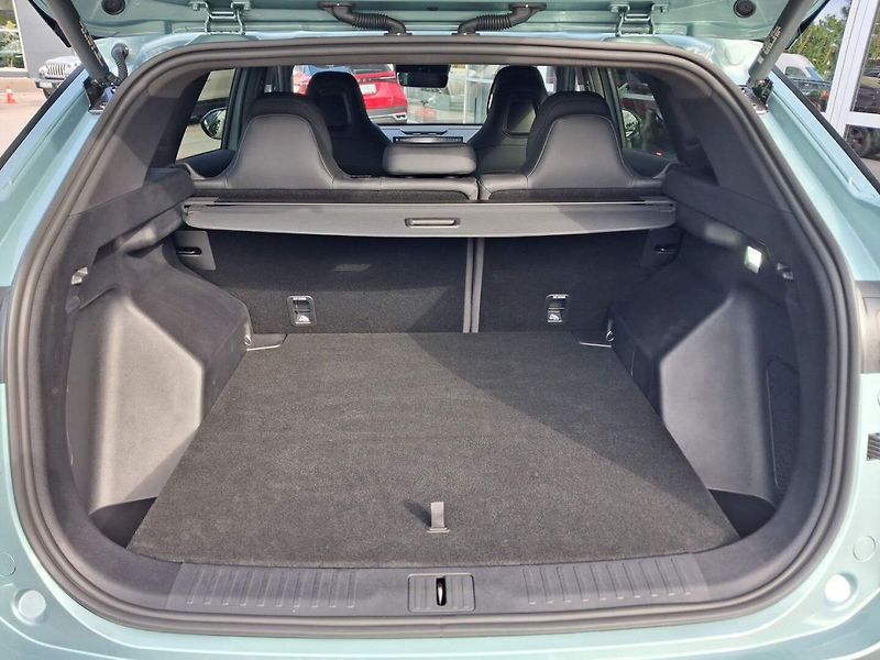 Omoda 7 (2026) Luxury 1.5 tGDI PHEV - fotka 28 z 30