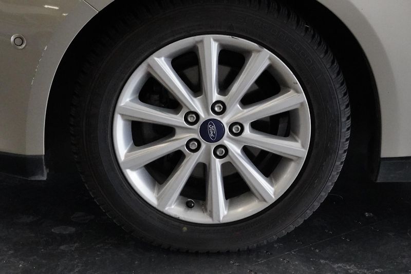 Ford Focus - fotka 10 z 30