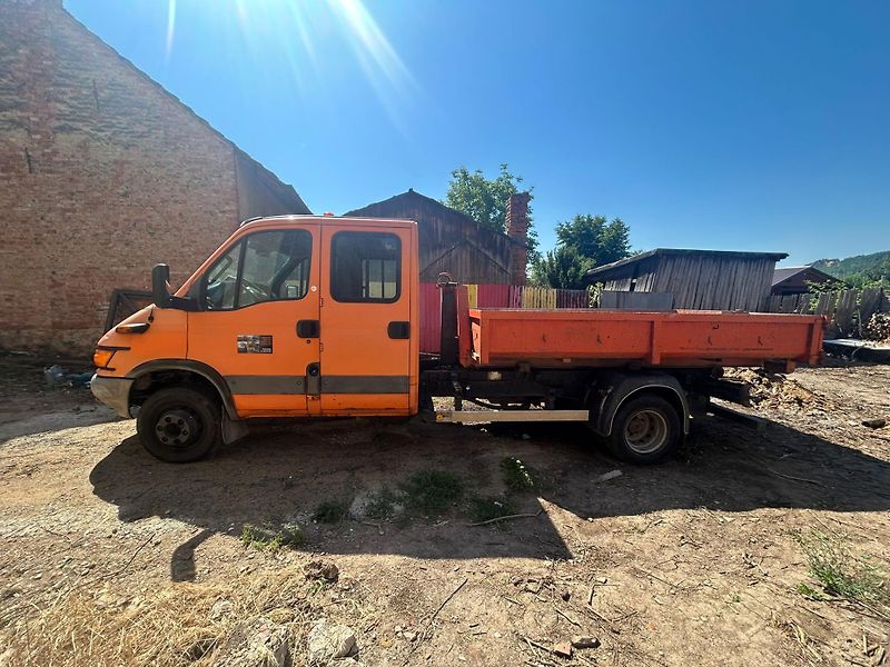 Iveco Daily (2004) 65C15 najeto 183000 - fotka 9 z 17