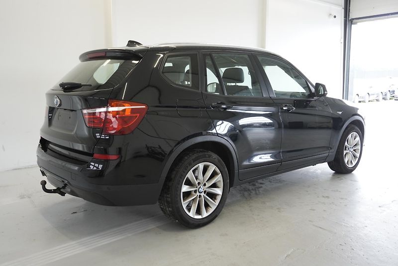 BMW X3 2.0d 110 kW SDRIVE AUTOMAT - fotka 7 z 29