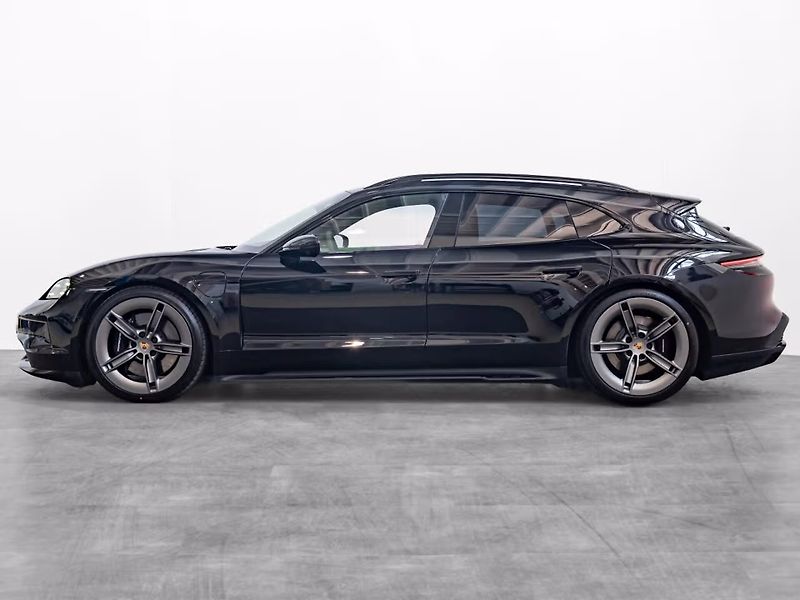 Porsche Taycan GTS Sport Turismo HuD 360 Inno - fotka 3 z 20