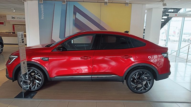 Renault Arkana (2026) TECHNO full hybrid E-Tech 145 - fotka 3 z 13