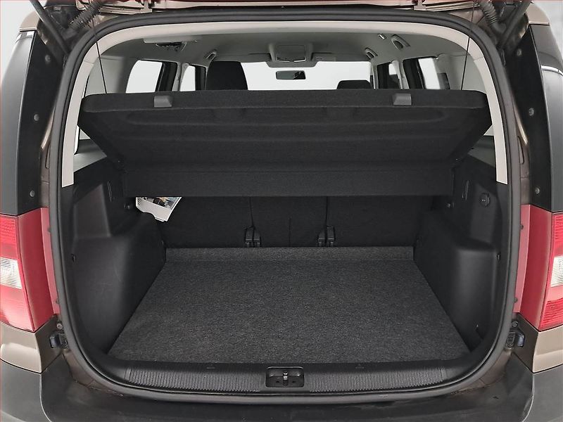 Škoda Yeti (2010) 1.4 TSI, Serv.kniha - fotka 13 z 13