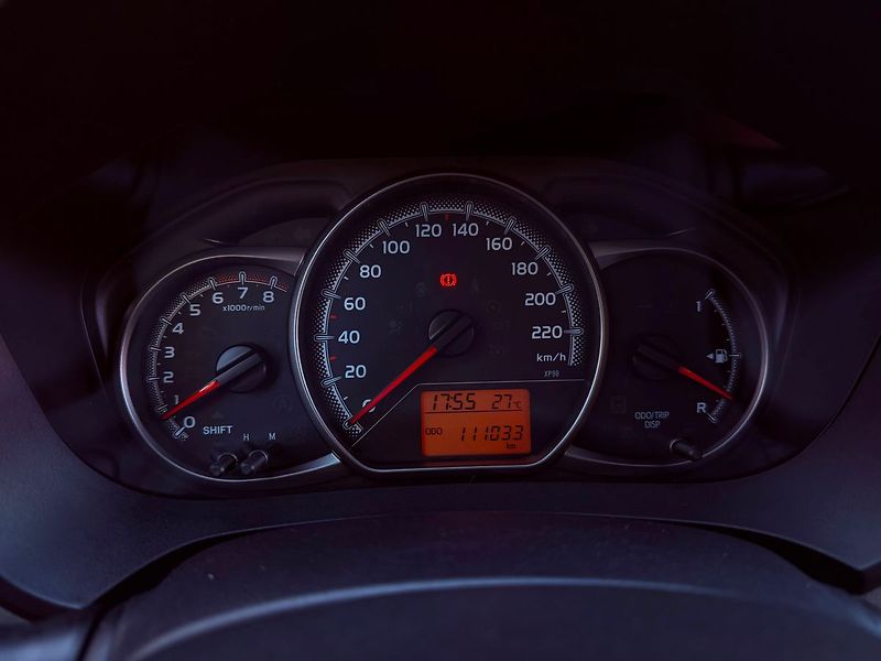 Toyota Yaris 1.33 Dual VVT-i Comfort - fotka 17 z 26
