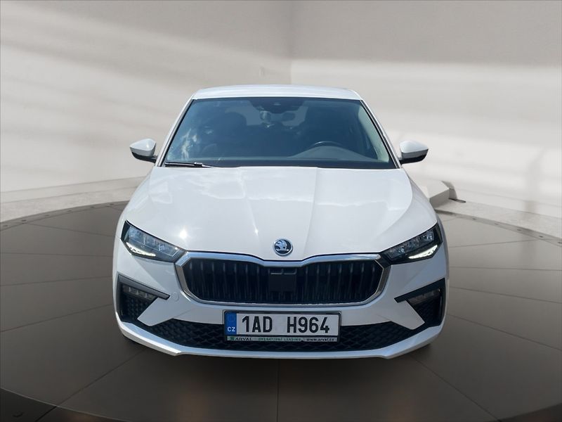 Škoda Scala 1,0 TSI 85 Selection - fotka 2 z 11