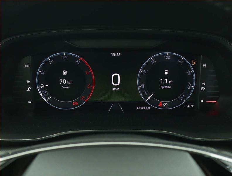 Škoda Octavia (2022) Ambition 2.0 TDI, ČR,1.maj - fotka 11 z 15