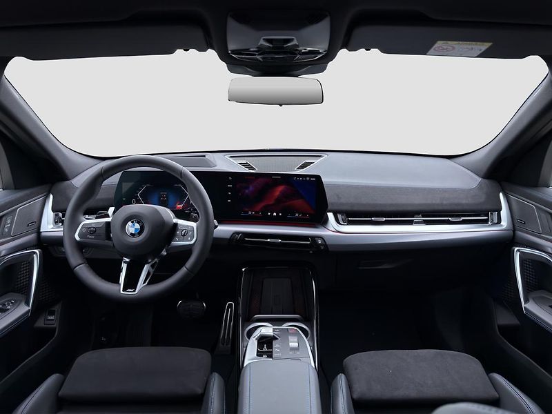 BMW X2 xDrive20d - fotka 4 z 19
