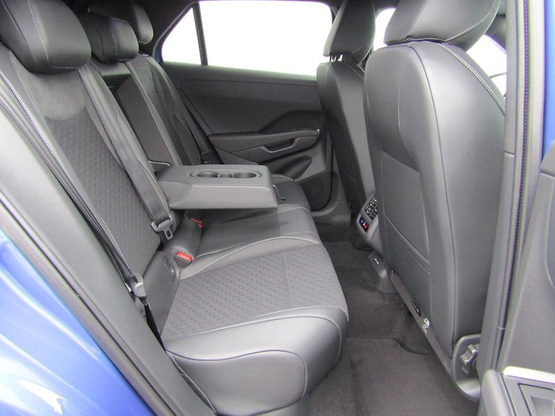 Volkswagen T-Roc R-Line 1,5 eTSI 110 kW 7DSG - fotka 27 z 30