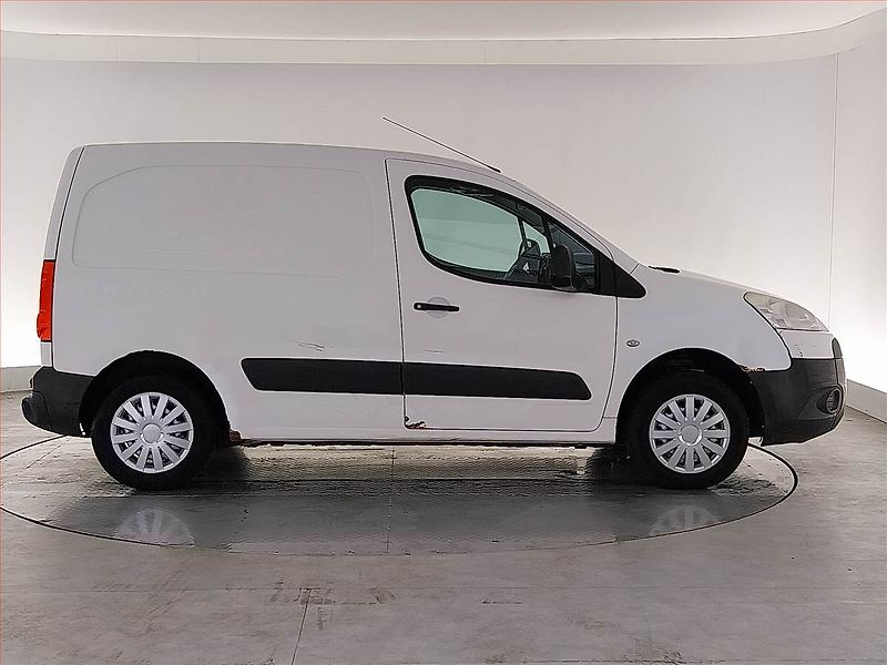 Peugeot Partner (2011) 1.6 16V, 3Místa, ČR - fotka 6 z 13