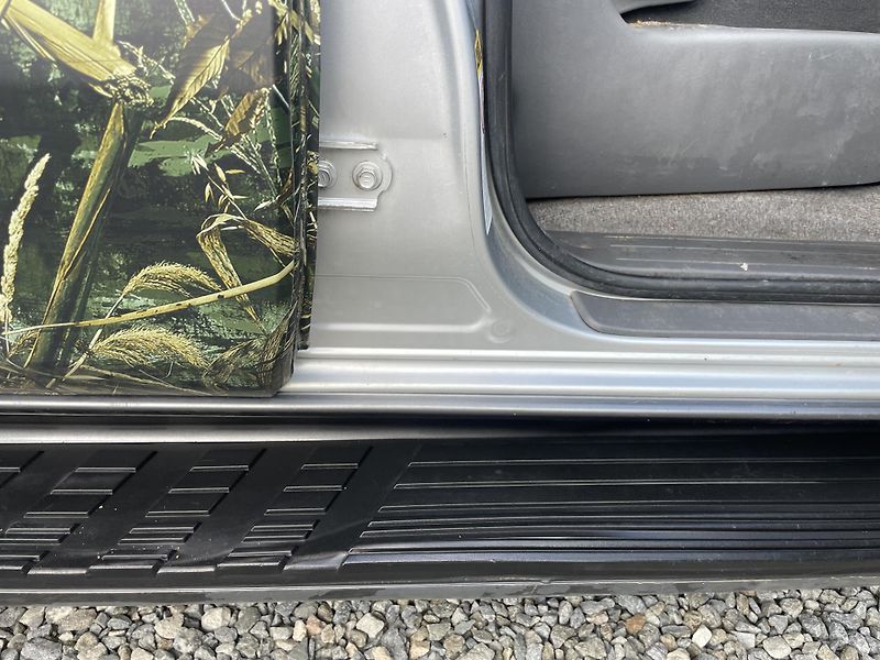 Toyota Land Cruiser 3.0TD 4x4 170PS AUT VÝBAVA !!! - fotka 140 z 180