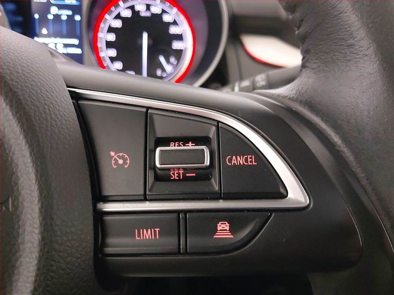 Suzuki Swift (2020) 1.2 SHVS, 4X4, Serv.kniha - fotka 18 z 22