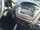 Hyundai ix35 2.0D4X4,90KM,MAX VÝBAVA,KRÁSNÝ - náhled 15