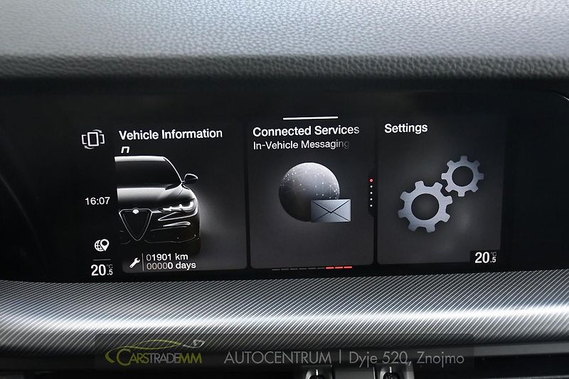 Alfa Romeo Stelvio 2.2 Diesel 16V 154kW VELOCE Q4 - fotka 38 z 53
