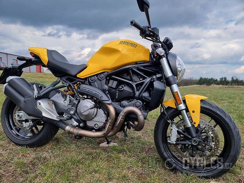 Ducati Monster 821 (2018) - fotka 1 z 13