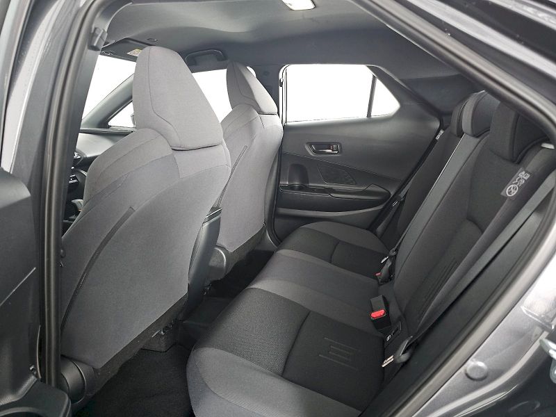 Toyota C-HR (2025) 2.0 164kW PHEV CVT Comfort PLU - fotka 7 z 29