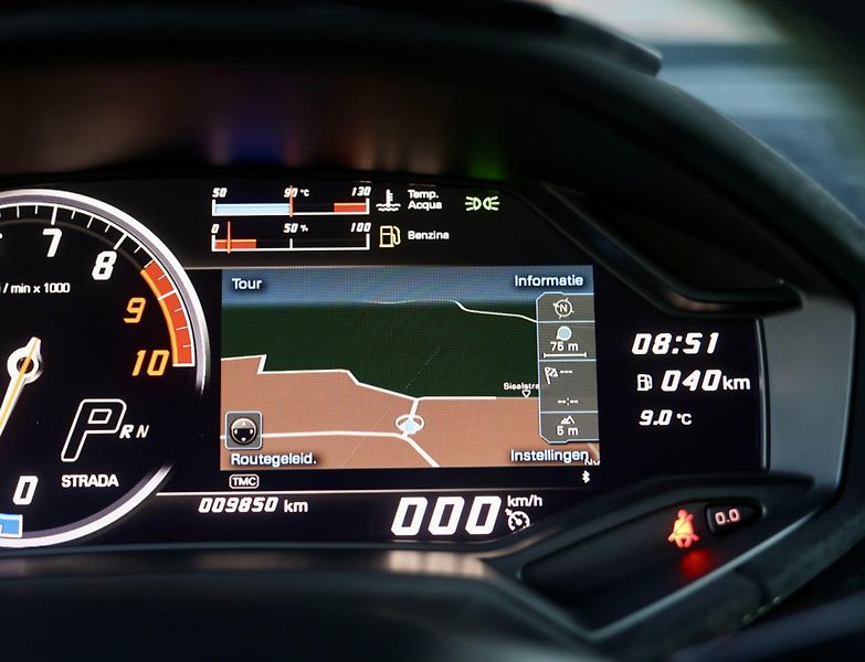 Lamborghini Huracán (2018) 5.2 V10 Performante 470KW - fotka 65 z 74